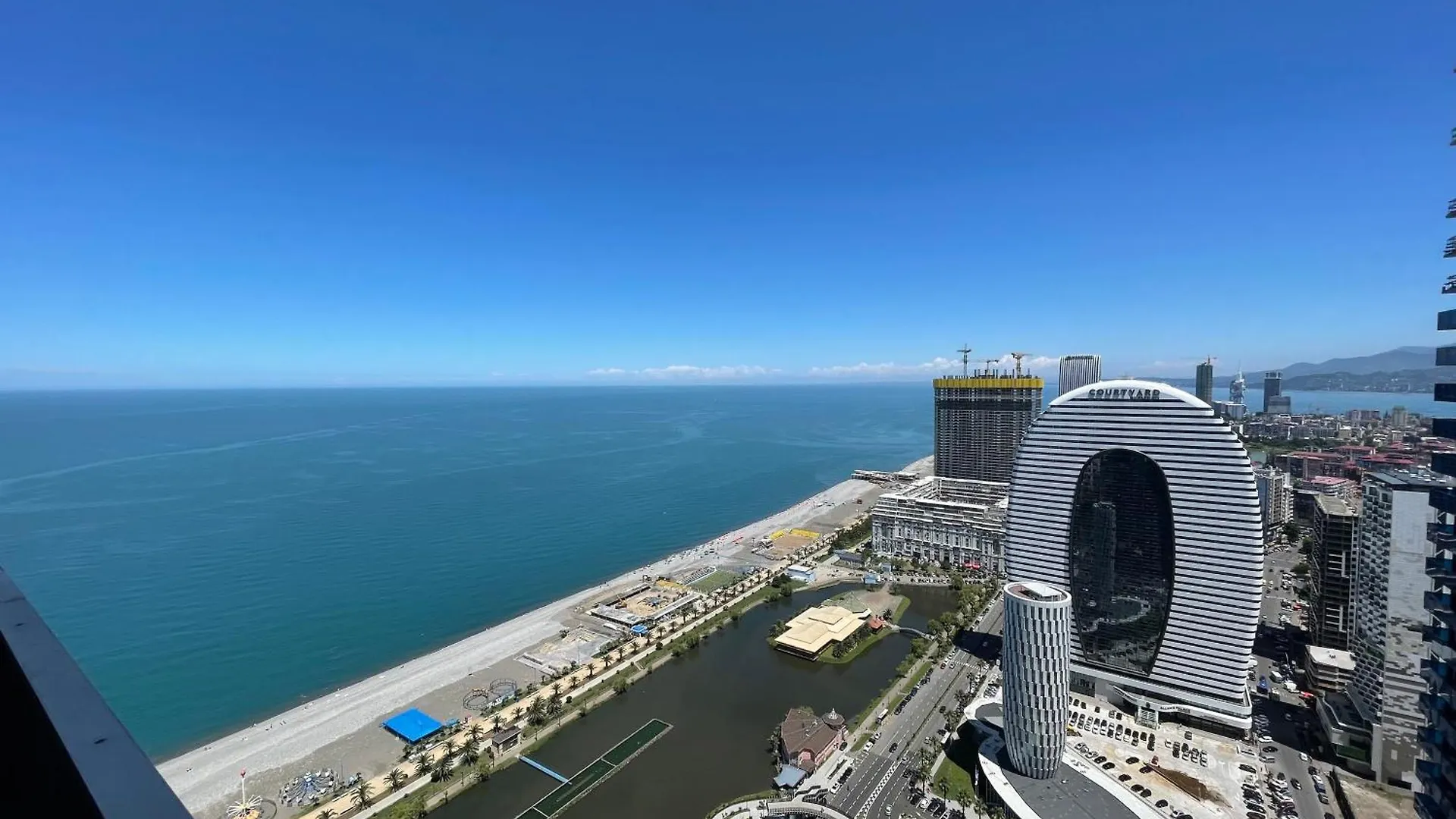 Orbi City Sea View Batumi 0*,